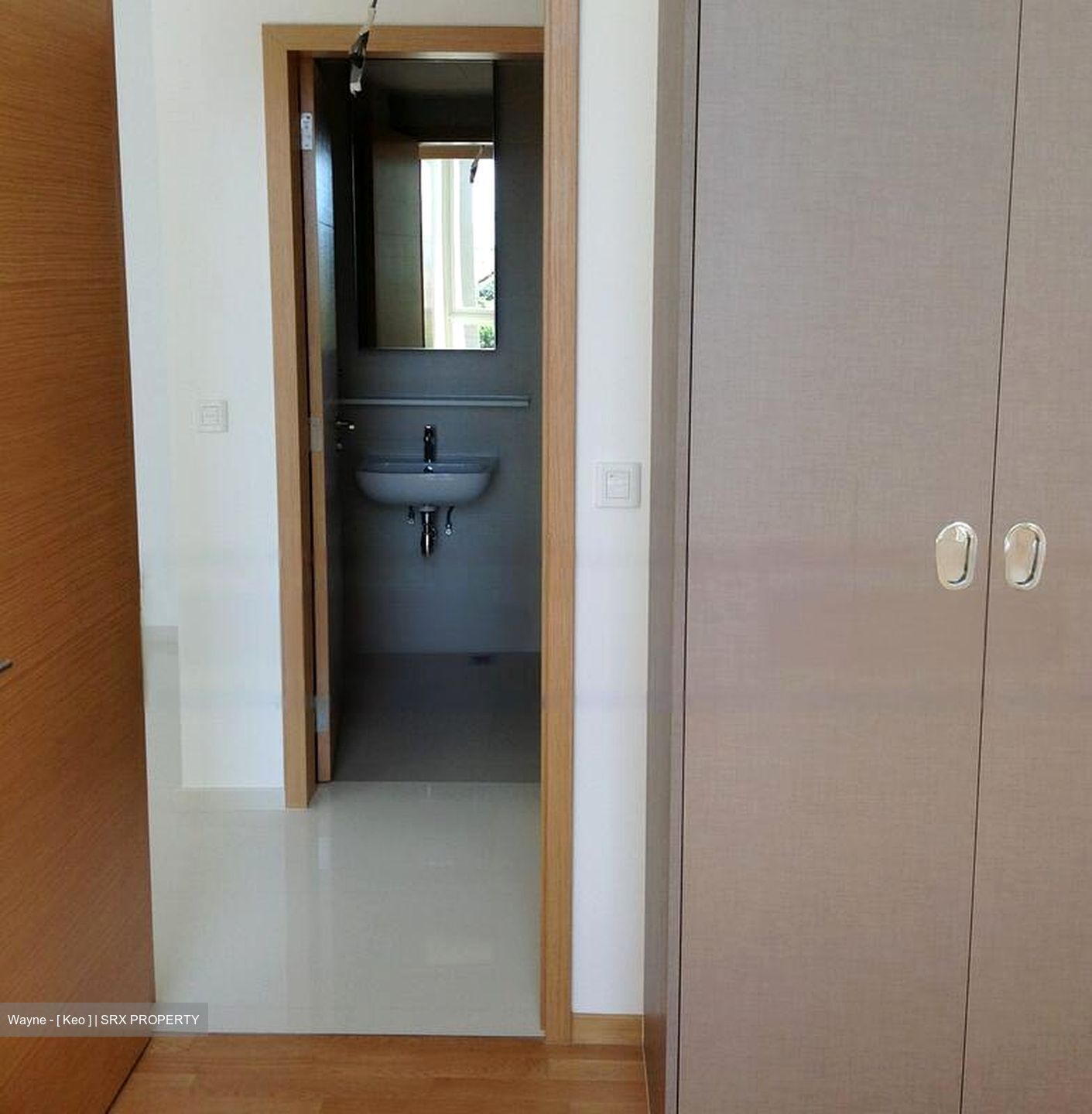 Vacanza @ East (D14), Condominium #630300571